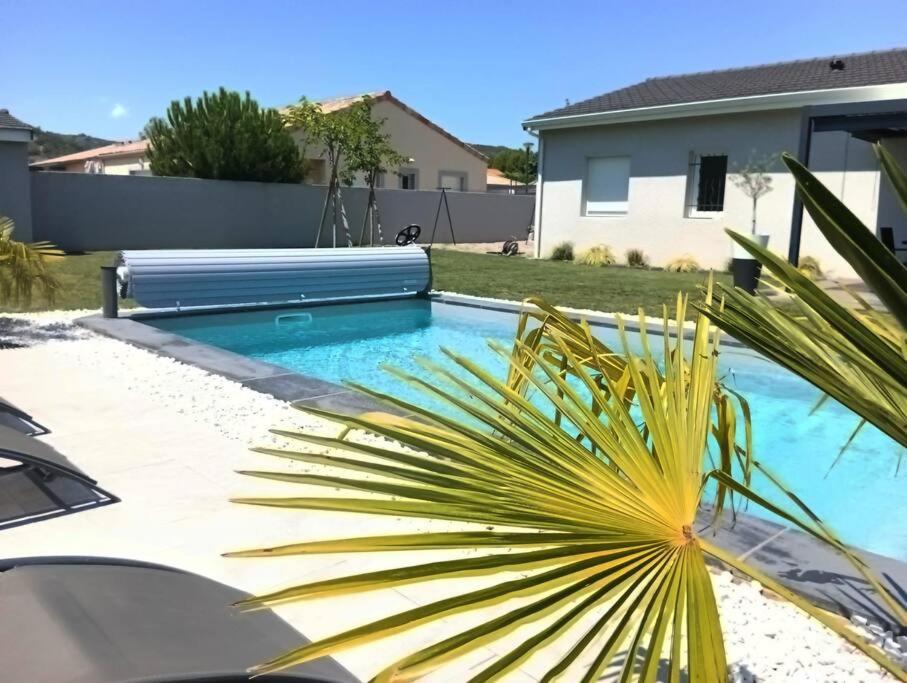 Chambre & Sdb Privee Avec Piscine En Bord De Via Rhona Sarras Eksteriør bilde